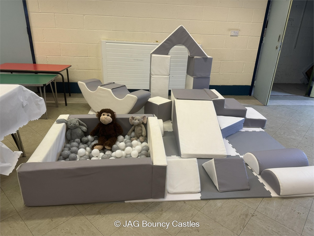 White soft play hire Birmingham and surrounding areas